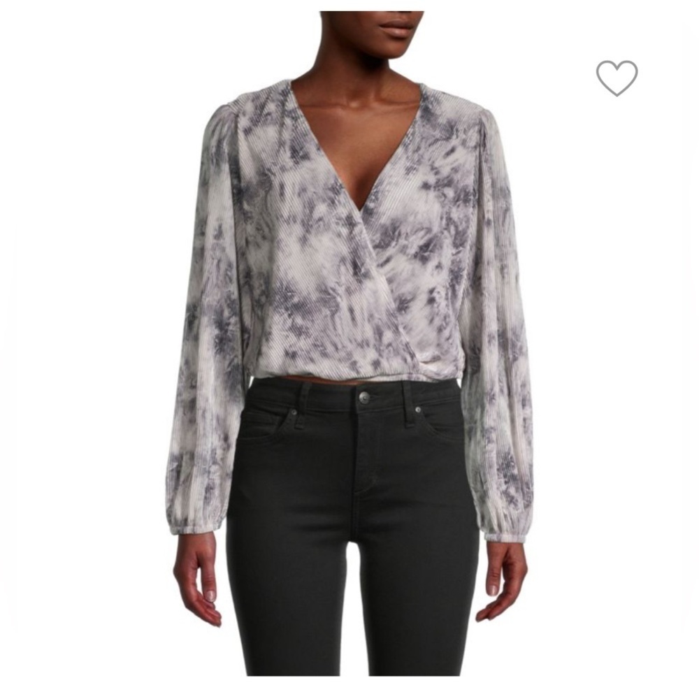 Astr Marble Patterned Blouse